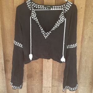 Forever 21 Black flowing sleeve crop top